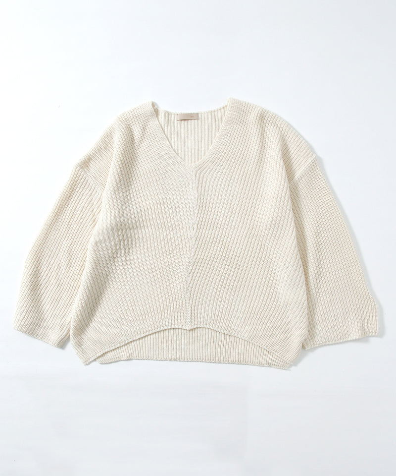 Loose fit KNIT TOPS