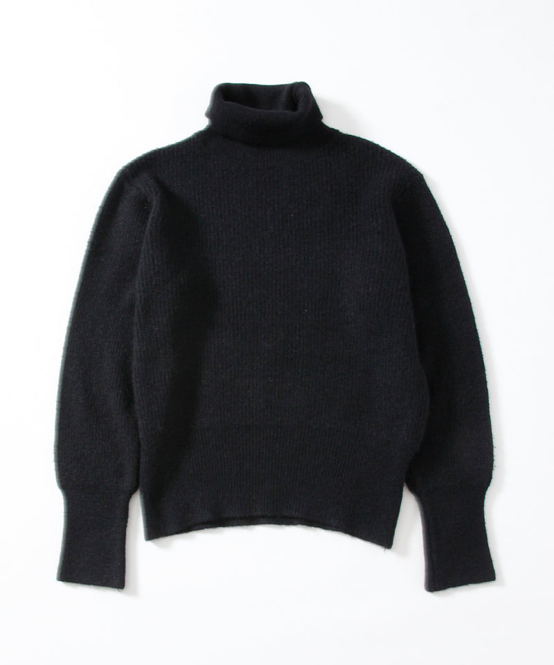 Turtleneck knit