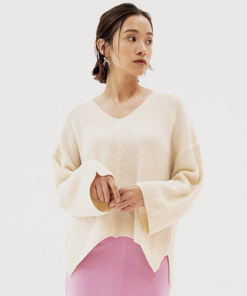 Loose fit KNIT TOPS