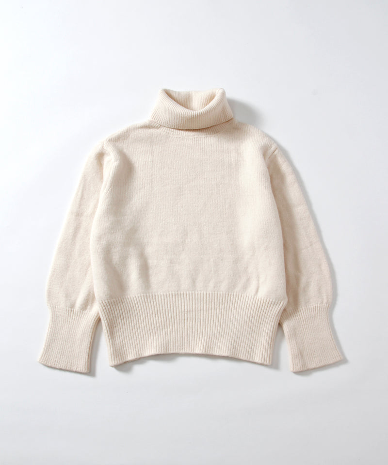 Turtleneck knit
