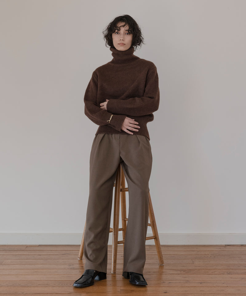 Turtleneck knit