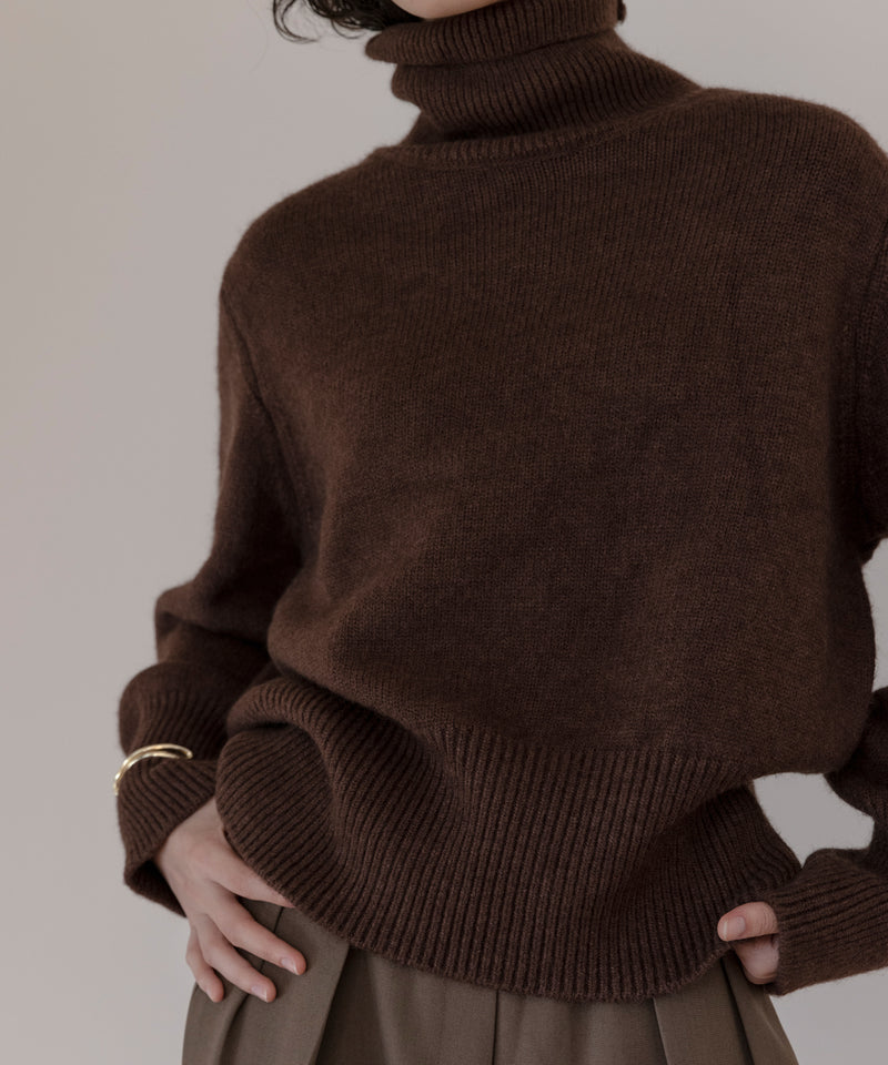 Turtleneck knit