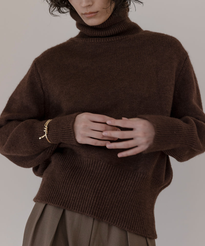 Turtleneck knit