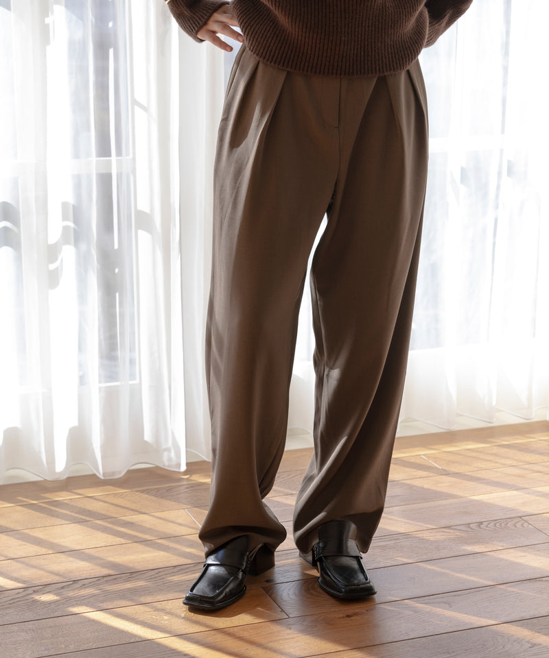 Pin tuck Slacks pants