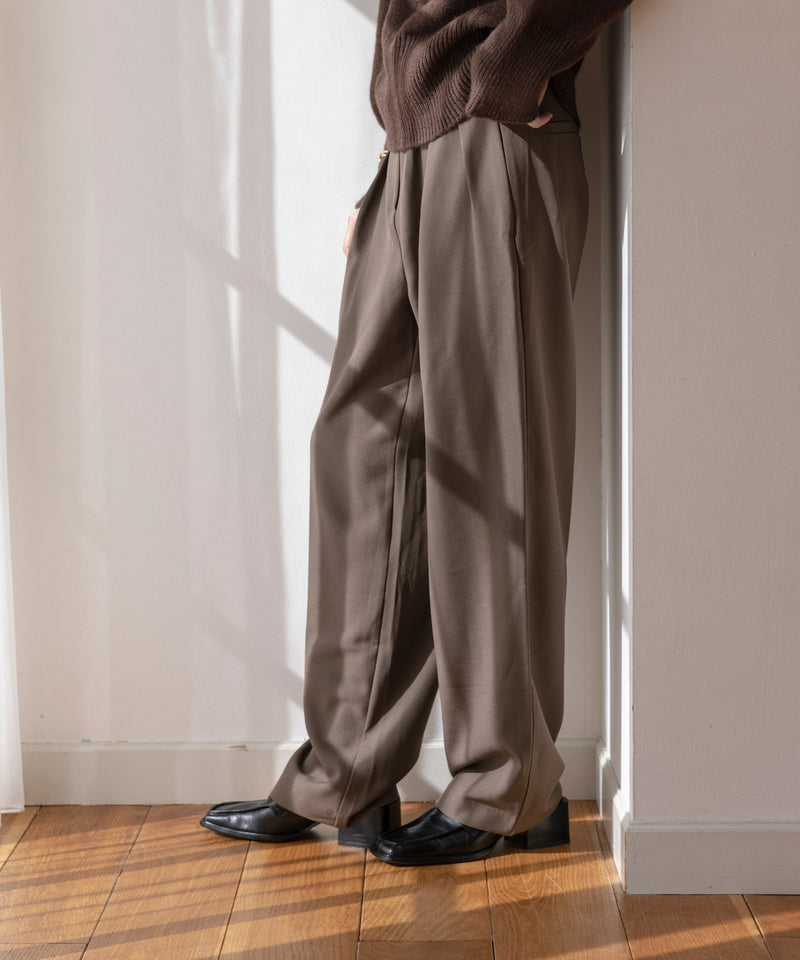 Pin tuck Slacks pants