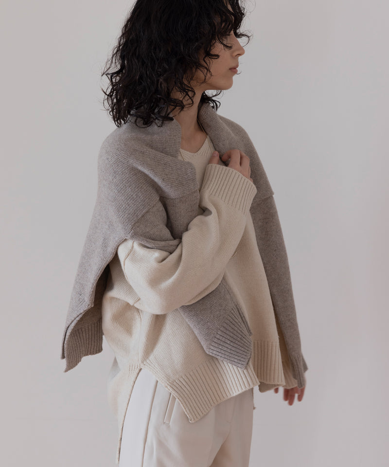 SIDE SLIT KNIT