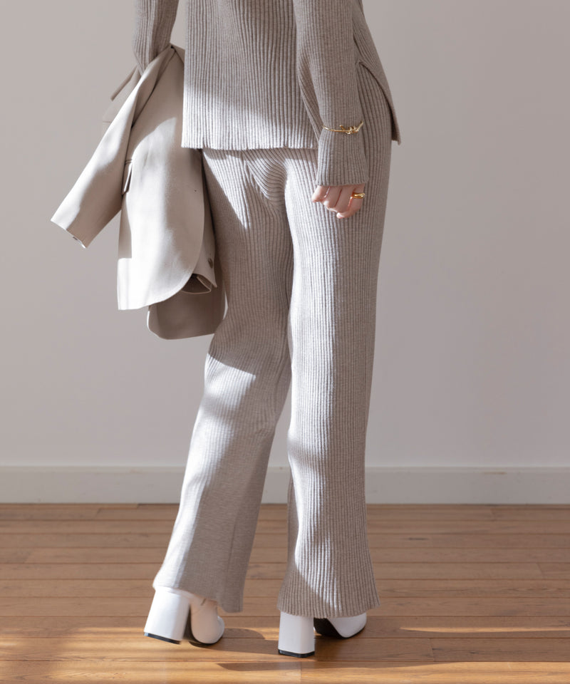 KNIT SET UP