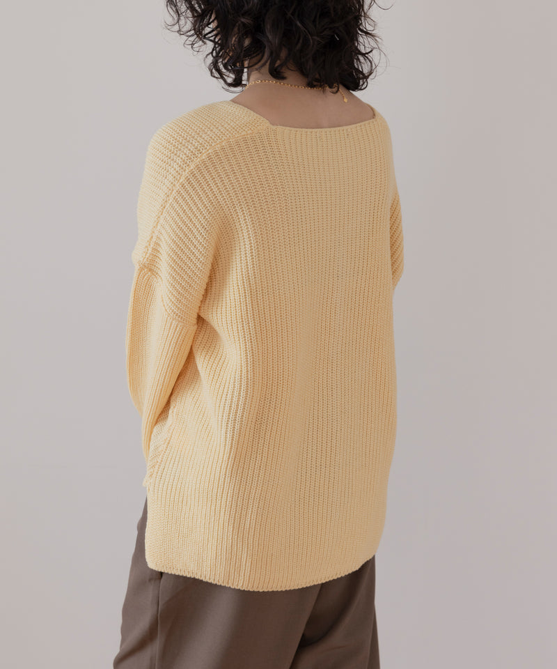 Loose fit KNIT TOPS