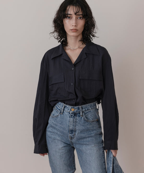 Loose pocket shirt