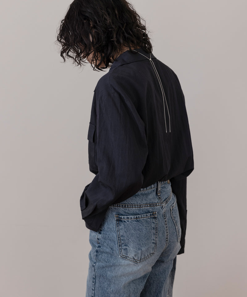 Loose pocket shirt