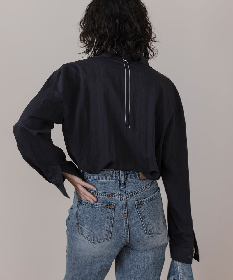 Loose pocket shirt