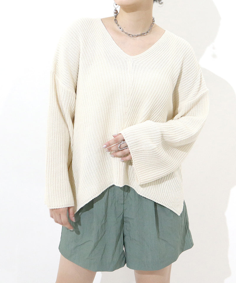 Loose fit KNIT TOPS