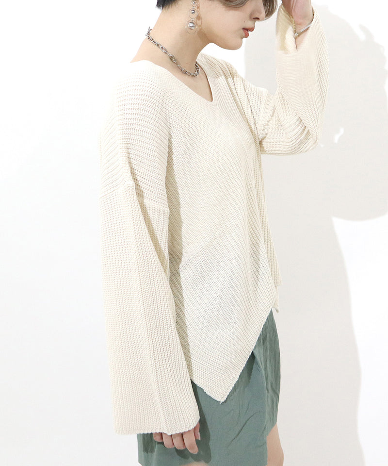 Loose fit KNIT TOPS