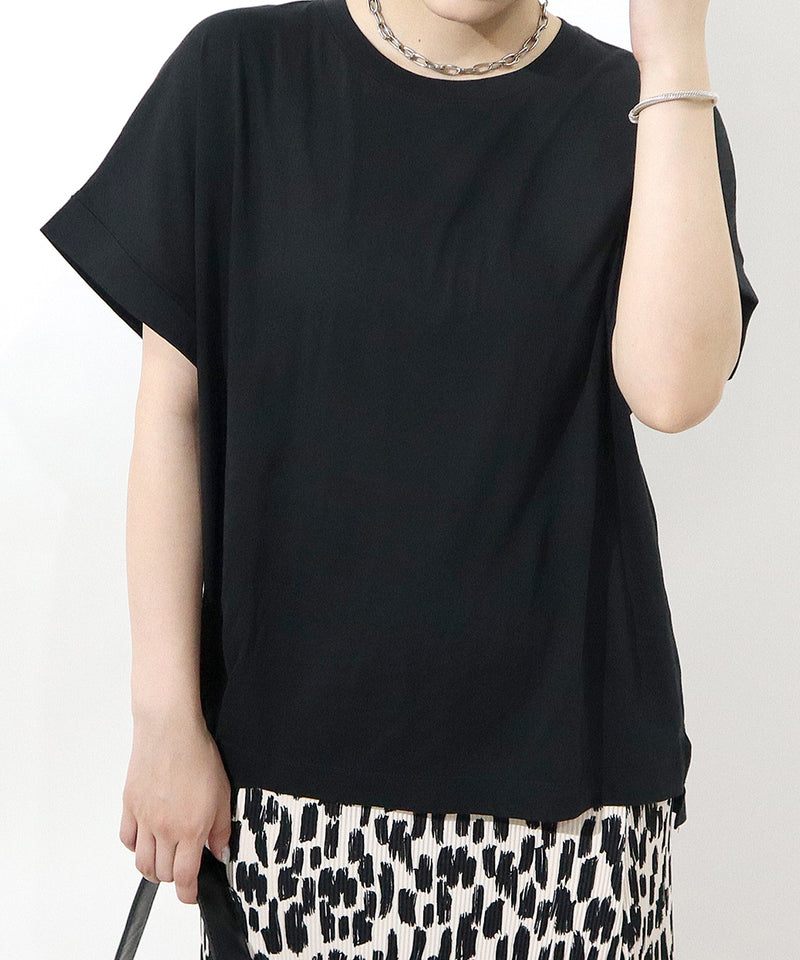 Loose fit T-SHIRT