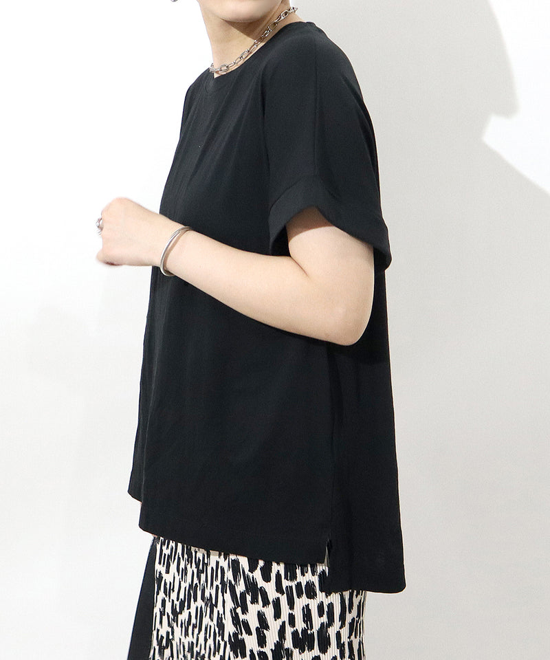 Loose fit T-SHIRT