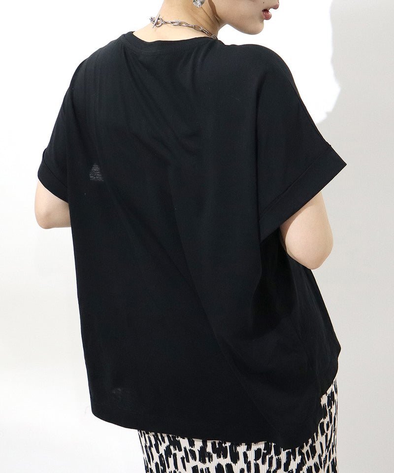 Loose fit T-SHIRT