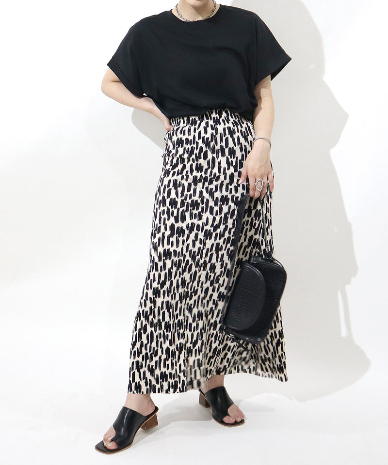 Loose fit T-SHIRT