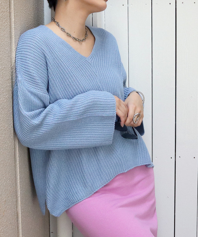 Loose fit KNIT TOPS