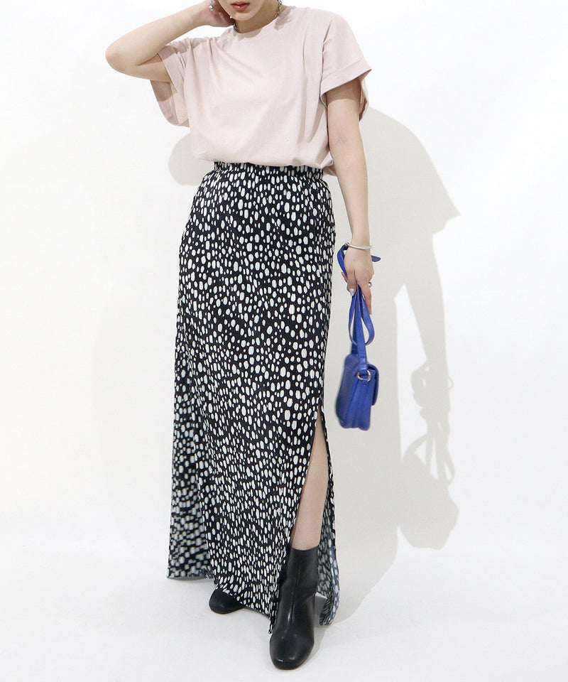 Loose fit T-SHIRT