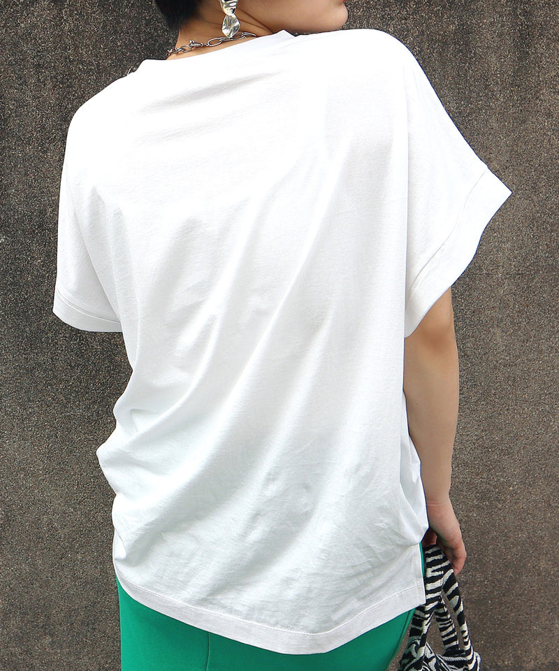 Loose fit T-SHIRT