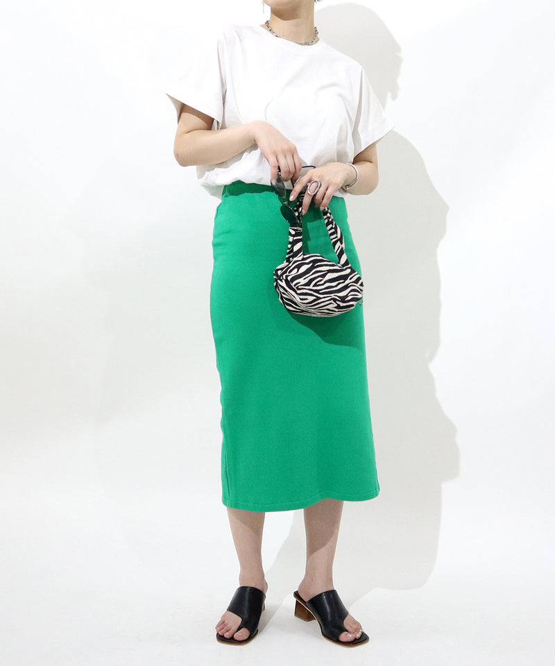 Loose fit T-SHIRT
