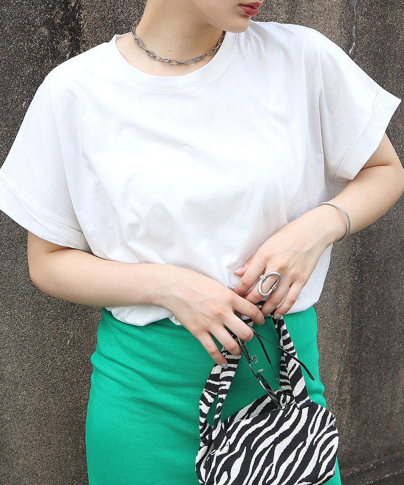 Loose fit T-SHIRT