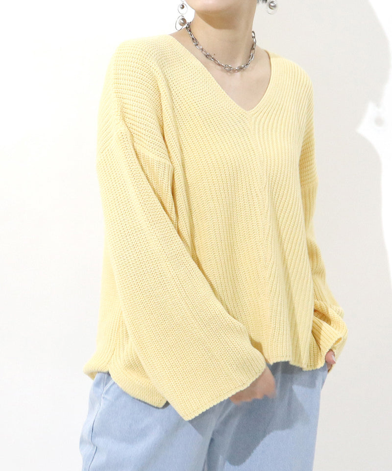 Loose fit KNIT TOPS
